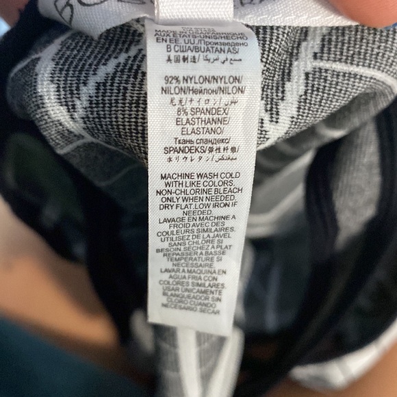 BCBG Top - Picture 4 of 4